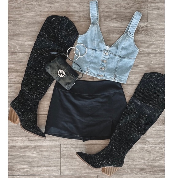 NEW Black Thigh High Western Style Bedazzled Cowboy
Boots - Picture 7 of 13